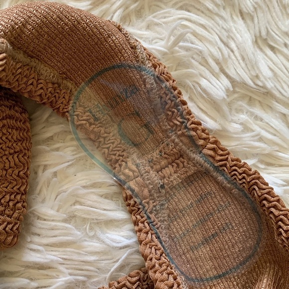 Sold hunza g crinkle gloria bikini set in metallic cocoa - Picture 9 of 10